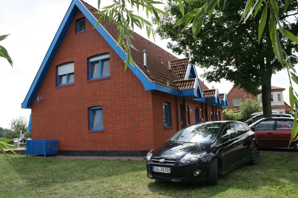 Zur-Alten-Schmiede-I-Links Boltenhagen Kültér fotó
